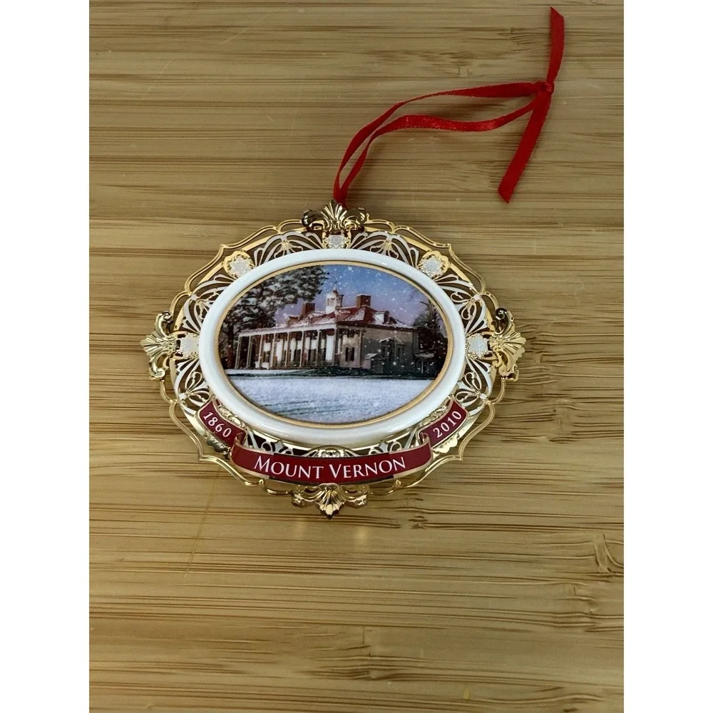 Mount Vernon 2010‎ Christmas Ornament 24 Kt Gold Finish 150th Anniversary